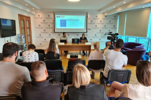 Predstavljanje nalaza istraživanja stavova javnog mnjenja o diskriminaciji u Crnoj Gori, projekat „Ustanimo protiv diskriminacije, govora mržnje, mizogonije i drugih oblika digitalnog nasilja“, Podgorica, 11. oktobar 2022.